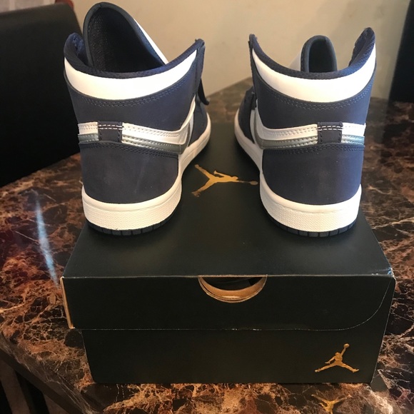 The Air Jordan 1 co.jp “Midnight Navy” Sz. 2.5Y - Picture 4 of 8